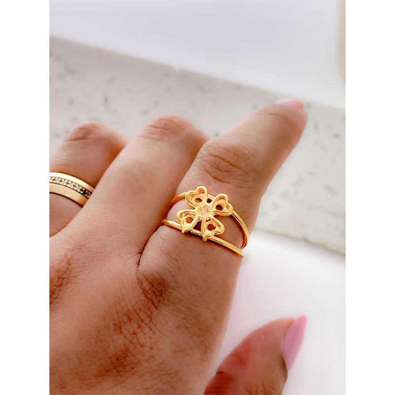 ANEL FOLHEADO DOURADO - TREVO Tamanho:17
