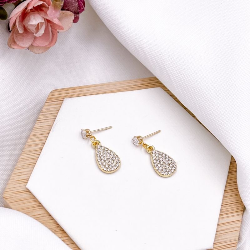BRINCO FOLHEADO A OURO 18K - GOTA CRAVEJADA