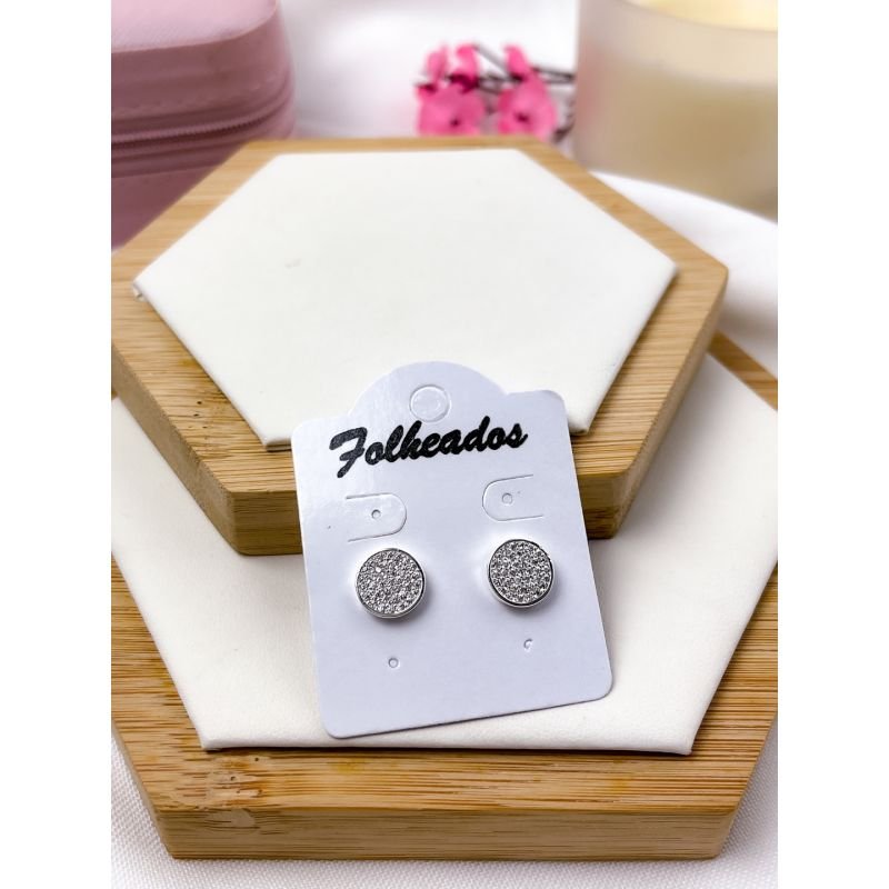 BRINCO FOLHEADO A PRATA - BOTÃO DELICADO CRAVEJADO ZIRCONIA