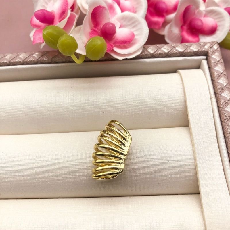 BRINCO PIERCING FAKE FOLHEADO A OURO 18K - STELLA