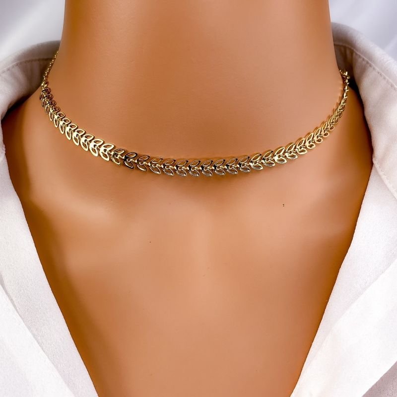 COLAR CHOKER FOLHEADO A OURO 18K - FOLHAS VAZADAS