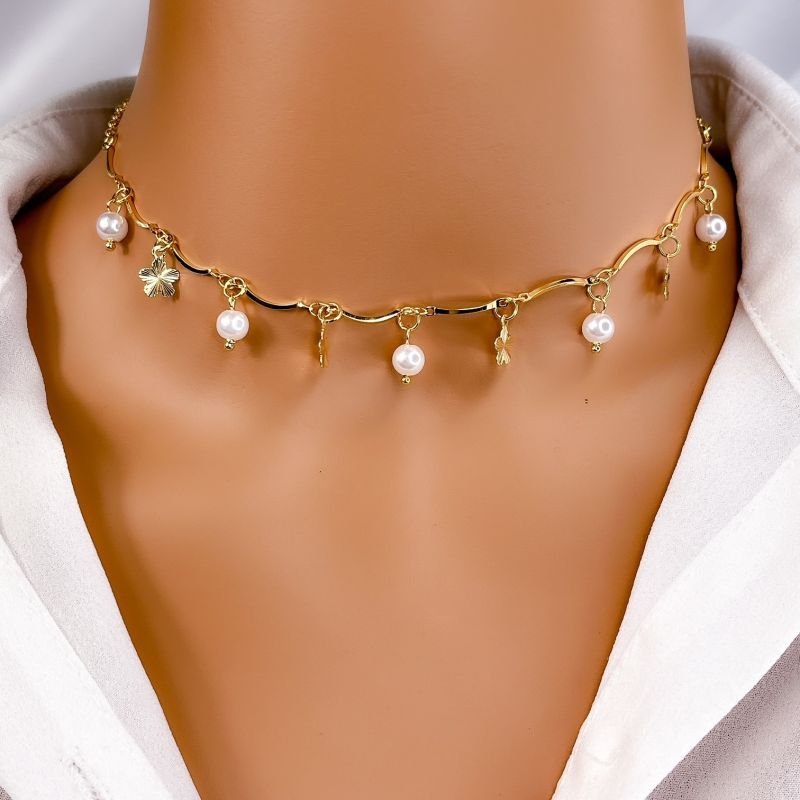 COLAR CHOKER FOLHEADO A OURO 18K - PÉROLAS E FLORZINHAS