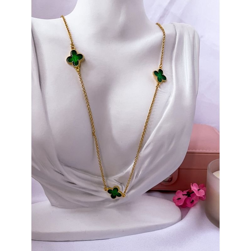COLAR ESTILO LONGUINHO FOLHEADO A OURO 18K - TREVO ESMALTADO VERDE