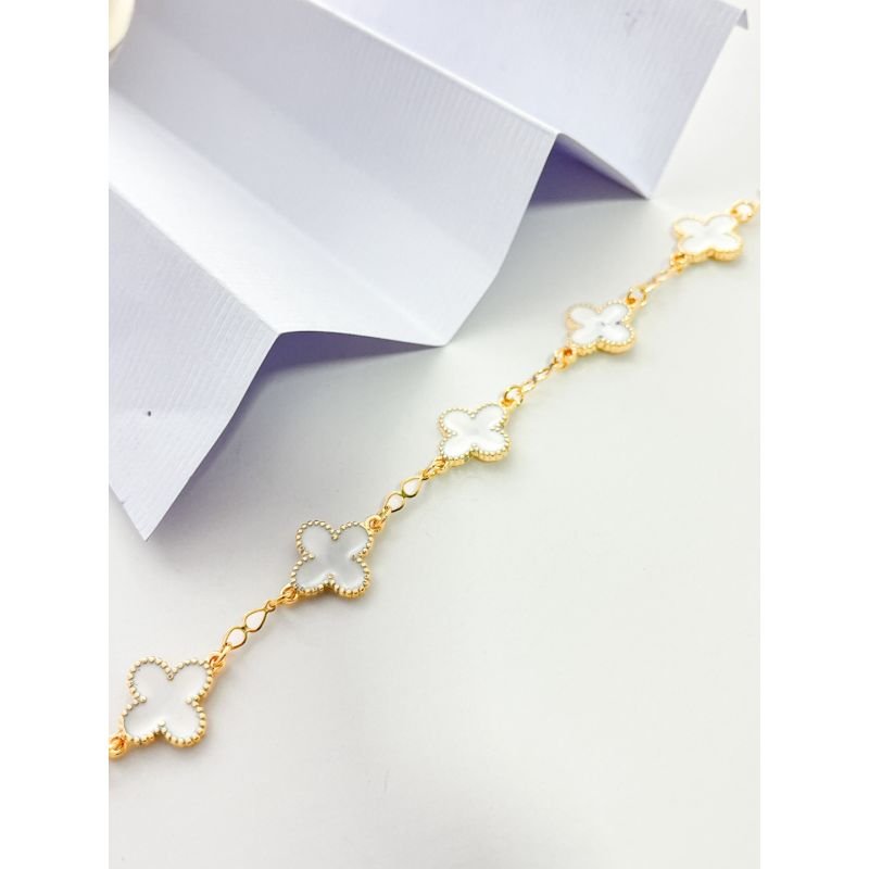 COLAR FOLHEADO A OURO - TREVO ESMALTADO BRANCO
