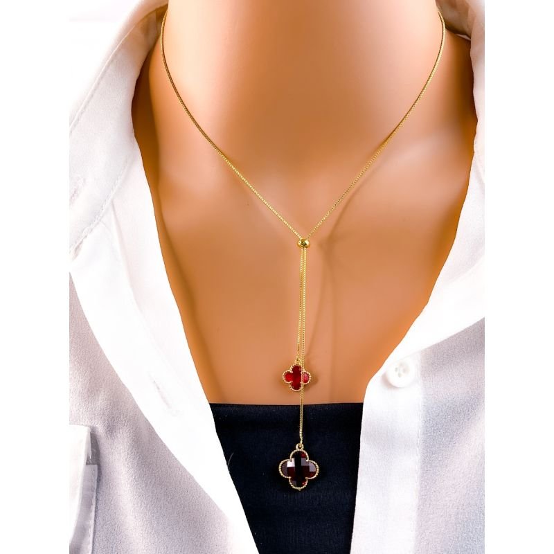 COLAR GRAVATA FOLHEADO A OURO - TREVO VIRGINIA VERMELHO DOIS TAMANHOS