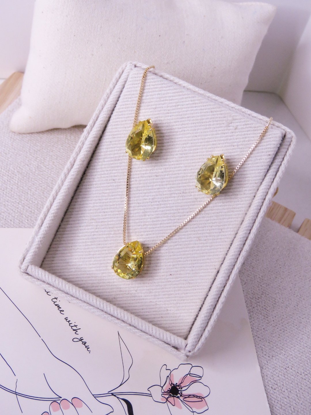 CONJUNTO FOLHEADO A OURO 18K PINGENTE ZIRCONIA GOTA AMBAR