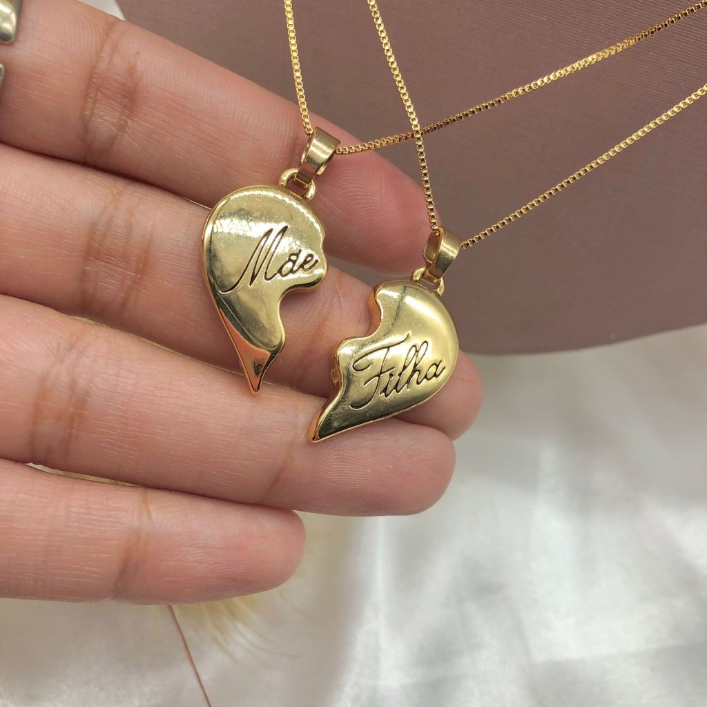 KIT 2 COLARES FOLHEADOS A OURO - CORRENTE CADEADO FINO MÃE E FILHA