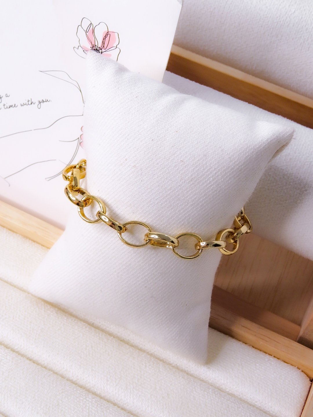 PULSEIRA CORRENTARIA CADEADO OVAL LINHA PREMIUM - VERNIZ ITALIANO (16+5cm)