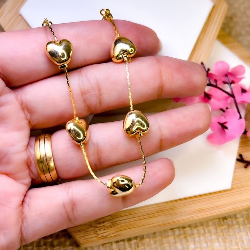PULSEIRA FOLHEADA A OURO 18K - CORAÇÕES