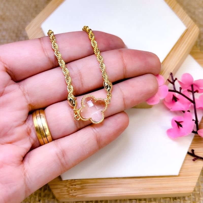 PULSEIRA FOLHEADA A OURO 18K - CORDÃO BAIANO COM TREVO VIRGINIA CRISTAL